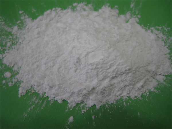 白色熔融氧化鋁粉提高地坪清漆耐磨性
